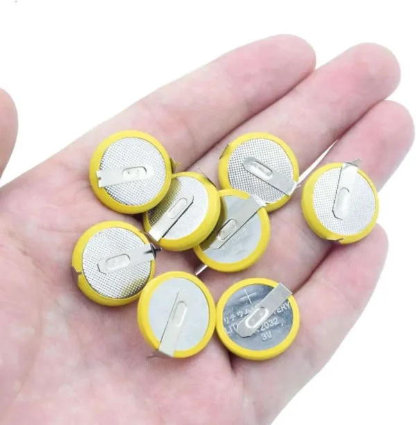 CR2032 Coin Cell Battery 3V Lithium With Pins